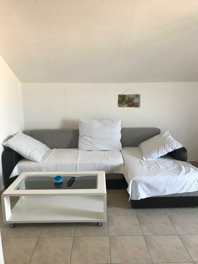Apartmani Livk Debeljak Exterior photo
