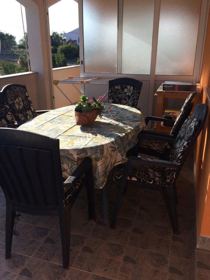 Apartmani Livk Debeljak Exterior photo