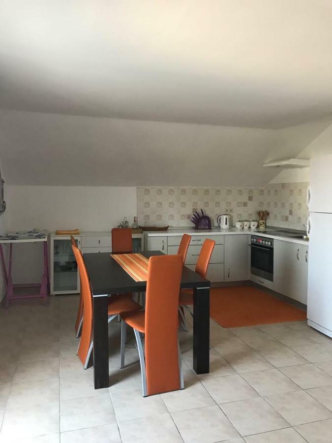 Apartmani Livk Debeljak Exterior photo